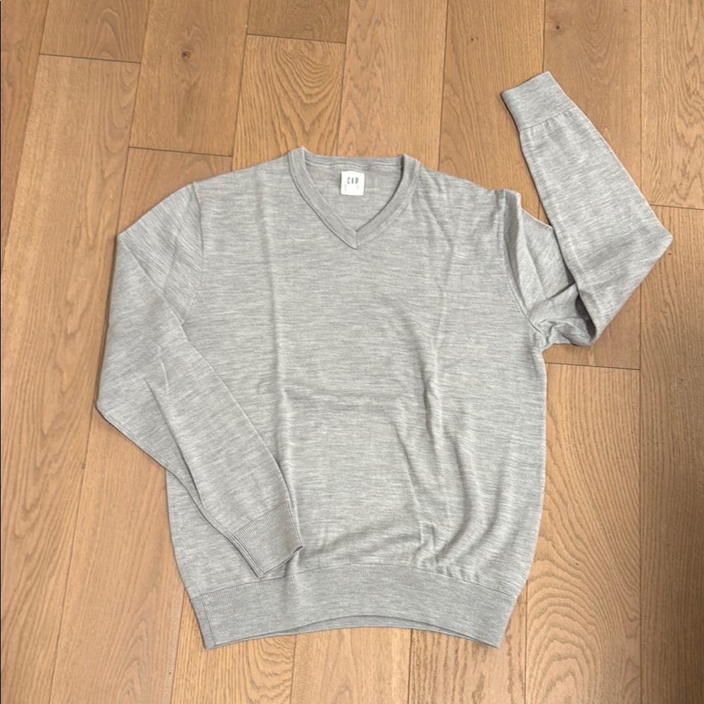 NEOt Gray V-Neck Sweater from Gap